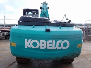 Excavadora Kobelco SK330 usada de 33 toneladas, 100% japonesa, con motor, caja de cambios, bomba, cojinetes, cucharón de 1.5m de capacidad, 209kw de potencia y martillo neumático, en venta. - Product Image 6