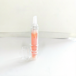 Brillo Labial Hidratante con Cabezal de Silicona en 8 Colores, Aplicador de Jeringa, Logotipo Personalizado, Bajo MOQ, Maquillaje Labial - Product Image 3