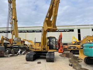 Excavatrice sur chenilles CAT 320B d'occasion, forte force de creusement, idéale pour les travaux de terrassement - Product Image 6