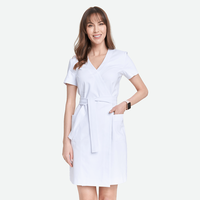 Robe médicale décontractée YUHONG, tissu durable en polyester et élasthanne, respirant, uniforme pour le personnel des cliniques