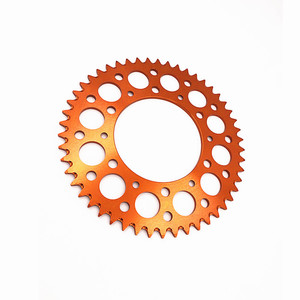 Cadena y Piñón para Motocicleta, Mecanizado de Piñones - Product Image 1