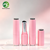Tube de rouge à lèvres vide rond rose au design populaire avec coupelle de recharge inclinée, emballage cosmétique en plastique pour rouge à lèvres et baume à lèvres en gros