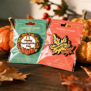 Benutzer definierte Herbst Kürbis Türkei Blatt Party Anstecknadeln Herbst Ernte Thanksgiving Souvenir Emaille Abzeichen Marke Saisonale Metall Geschenke - Product Image 6