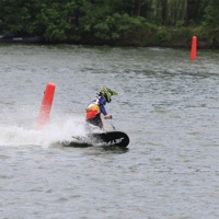Jetfly Haute Qualité 100% Fibre de Carbone Petite Planche de Surf Électrique Jetski E-board avec Batterie Équipement Alimenté par Eau