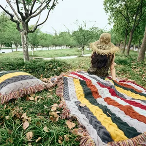 QJHY – couverture tricotée en mélange de laine et acrylique, Style bohémien, avec pompons, pour la décoration de la maison