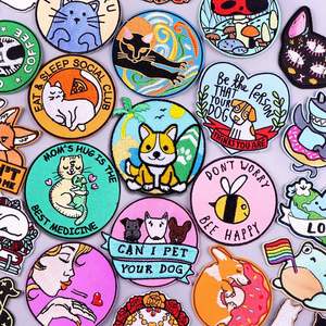 Patchs brodés thermocollants personnalisés animaux de dessin animé, motifs chat et chien mignons, pour vêtements, appliques et badges DIY - Product Image 1