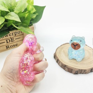 ของเล่นบีบคาปิบาร่าน่ารัก น้ำตาลมอลต์ ของเล่นบีบคลายเครียดสุดสร้างสรรค์ - Product Image 3