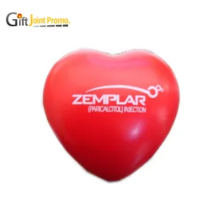 Palla antistress a forma di cuore in schiuma PU a forma di cuore rossa personalizzata promozionale
