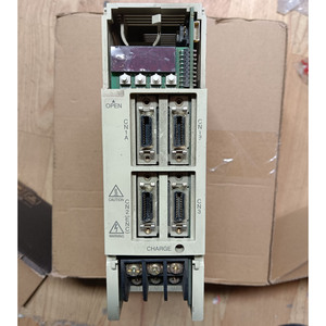 ไดรฟ์ MR-J2S-20A-S114 - Product Image 1