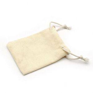 Juego de abridores de botellas de cerveza redondos de madera personalizados para boda con bolsa - Product Image 3