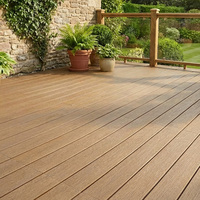 Terrasse en WPC de haute qualité, résistante à l'usure, composite, imperméable, terrasse extérieure en WPC co-extrudé