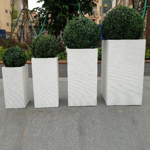 Juego de Macetas y Jardineras de Fibra de Arcilla para Decoración de Interiores y Exteriores, Diseño Elegante Hecho a Mano para Hogar, Jardín, Patio y Escritorio - Product Image 4