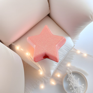 Coussin de siège en forme d'étoile rose, en mousse à mémoire de forme, pour la décoration de la maison et du bureau - Product Image 1