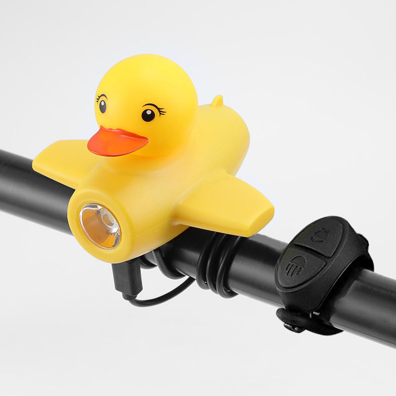 Airplane lights with horns