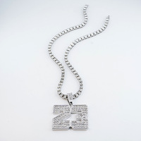 Collier Hip-Hop tendance en alliage avec pendentif lettre 23 entièrement orné de strass et chaîne tennis 5MM