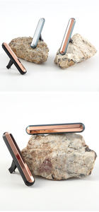 Diffuseur d'air de voiture solaire en alliage d'aluminium de luxe moderne, clip de ventilation personnalisé, <span class=keywords><strong>parfum</strong></span> de haute qualité longue durée - Product Image 4