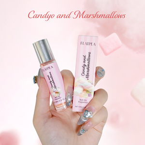 Olio Profumato Roll-On Candy Marshmallow 0,34 FL.oz, Profumo Gourmand Senza Alcool, Fragranza a Lunga Durata - Product Image 3