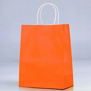 Bolsa de Papel Reciclable de Lujo, Bolsa de Compras con Diseño Impreso para Fiestas, Color Rosa, Bolsa de Regalo de Papel Kraft Rosa con Asa - Product Image 1