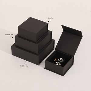 Caja de Regalo Magnética Rígida en Forma de Libro Negra de Lujo, Impresión de Logotipo Personalizado, Cajas de Papel Reciclables - Product Image 2