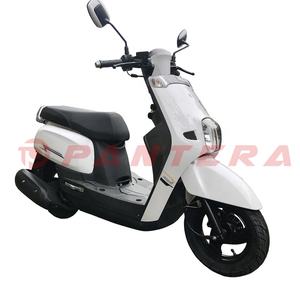 110cc Moto Scooter Carburant Pour Hommes Et Femmes - Product Image 1