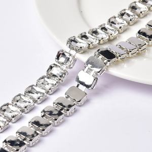 14mm chiều rộng kính hình chữ nhật trang trí <span class=keywords><strong>Rhinestone</strong></span> cup chuỗi <span class=keywords><strong>Fancy</strong></span> Pha Lê Kim Loại TRIM may trên quần áo vành đai DIY trang sức phụ kiện - Product Image 3