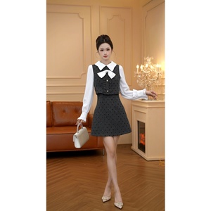 9116 [<span class=keywords><strong>Greo</strong></span> Classic] Abito Invernale Elegante di Alta Gamma in Finto Raso Grigio con Perline e Strass Fatti a Mano, Vestito Slim Fit a Due Pezzi - Product Image 1