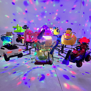 Giostra Girevole per Bambini da Esterno <span class=keywords><strong>con</strong></span> Cavalli e Sedute di Varie Forme Illuminate - Product Image 6