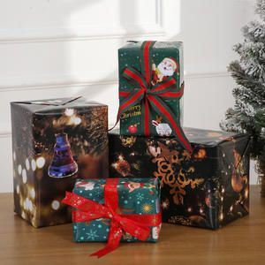 Papier d'emballage de Noël noir avec lignes de coupe sur le Père Noël rétro inversé, Plaid de buffle noir et blanc, <span class=keywords><strong>train</strong></span> et arbres - Product Image 2
