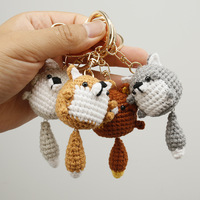 Porte-clés mignon en bois, renard/loup chenille fait main au crochet avec breloque queue tombante pour sac à main quotidien décontracté et esthétique