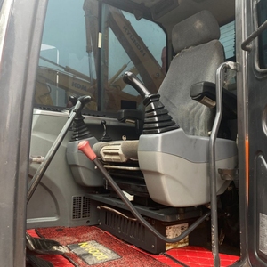 Excavadora de cadenas pequeña usada Doosan DX60-9S, excavadora hidráulica pequeña de 6 toneladas para trabajos municipales y de jardinería - Product Image 6