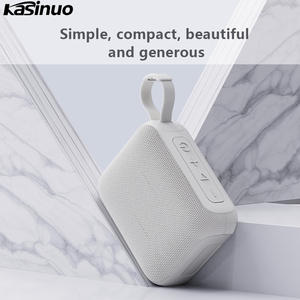 Nouveau système de sons de douche étanche petit woofer extérieur <span class=keywords><strong>legin</strong></span> ai micro sans fil numérique led haut-parleur de charge sans fil - Product Image 2