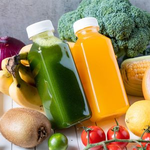 Botella de bebida cuadrada de grado alimenticio Plástico transparente PET 100mL 250ml 350ml 500ml Botella de agua de jugo cuadrada con tapa - Product Image 5