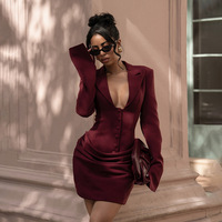 Robe mini blazer moulante de soirée à col en V profond et revers cranté, manches longues et froncée, personnalisée OEM pour femme