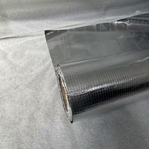 Film réfléchissant thermique ignifuge en aluminium renforcé <span class=keywords><strong>de</strong></span> fibres <span class=keywords><strong>de</strong></span> <span class=keywords><strong>verre</strong></span> haute résistance pour l'isolation des conduites <span class=keywords><strong>de</strong></span> climatisation - Product Image 5