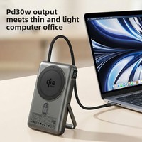 Pengisian Daya Nirkabel Magnetik Ultra-tipis Paduan Logam Semi-padat Baterai 10000mAh Ringan Pengisian Cepat Dua Arah Power Bank