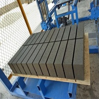Mini máquina de fabricación de bloques huecos de hormigón sin quemar, a la venta, en el Reino Unido, InDesign, máquina automática de bloques huecos de Adobe, 2 unidades