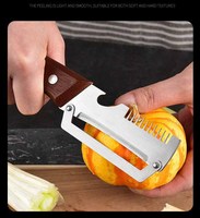 Professionele 3-in-1 roestvrijstalen handmatige groentejulienne-schiller met ergonomische houten handgreep OEM