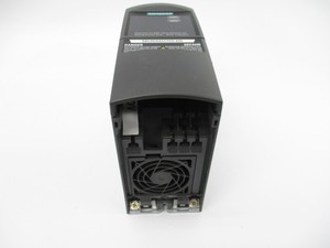 6SE6420-2AB17-5AA1 ไมโครมาสเตอร์ 420 200-240V 0.75kW PLC - Product Image 1