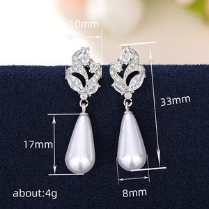 Boucles d'oreilles pendantes en or blanc E3084, perles de culture AAA, forme goutte d'eau, sertissage griffe, bijoux de mariage classiques pour femme - Product Image 5