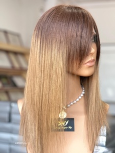 ผมมนุษย์ด้านหน้าลูกไม้13*4 2T สี Ombre กับวิกผมตรงสีน้ำตาลที่มีผมม้าแยกข้าง - Product Image 3