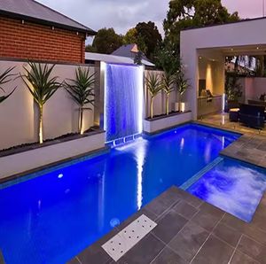 Cascade d'eau en acier inoxydable avec éclairage LED pour piscine extérieure en acrylique, rideau d'eau, cascade, fontaine - Product Image 1