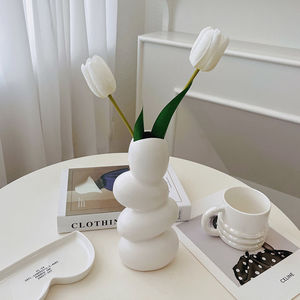 Vase en céramique en forme de galet, blanc, style nordique, décoration d'intérieur, arrangement floral, décoration d'entrée - Product Image 2