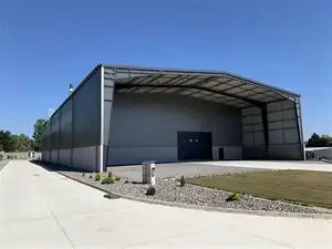 Hangar préfabriqué prêt à l'emploi pour avions en métal Hangars d'avion en acier à structure métallique