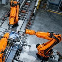 Station de travail robotisée industrielle KUKA KR120 R3200 PA pour la manutention et la palettisation avec fixation à ventouse