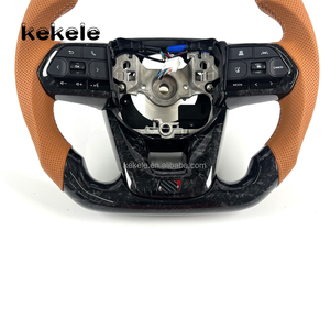 Volante de Fibra de Carbono Forjado con Cuero Perforado Marrón para <span class=keywords><strong>Toyota</strong></span> <span class=keywords><strong>Land</strong></span> <span class=keywords><strong>Cruiser</strong></span> LC300 2022 <span class=keywords><strong>2023</strong></span> 2024 2025 <span class=keywords><strong>GR</strong></span> Sport VXR - Product Image 5