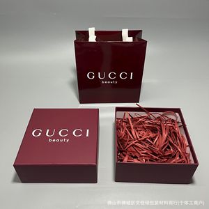 Nouveau coffret cadeau de parfum <span class=keywords><strong>rouge</strong></span> avec emballage de <span class=keywords><strong>rouge</strong></span> à lèvres, boîte cadeau en papier gaufré de qualité supérieure - Product Image 4