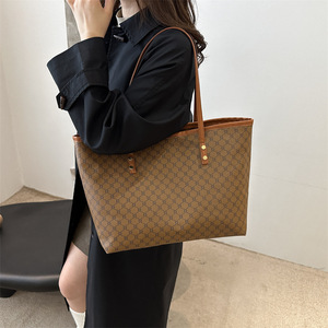 Gran oferta 2025, conjunto de bolso cruzado elegante a la moda para mujer, conjunto de bolso de mano, conjunto de 2 uds con estampado de tendencia para mujer, bolso de hombro para mujer - Product Image 2