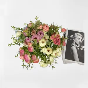 Tanaman artifisial 32cm bunga mawar sutra, bunga mawar dengan batang panjang untuk dekorasi pesta pernikahan, lima mawar teh kecil