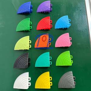 Carreaux de sol modulaires pour garage commercial Tapis de sol pour salle de lavage de voiture à emboîtement Carreaux de sol pour magasin de détail de voiture - Product Image 2