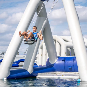 Jeux aquatiques gonflables géants personnalisés, balançoire à corde à vendre, flotteurs pour parc aquatique, équipement de parc aquatique extérieur pour adultes et enfants - Product Image 1